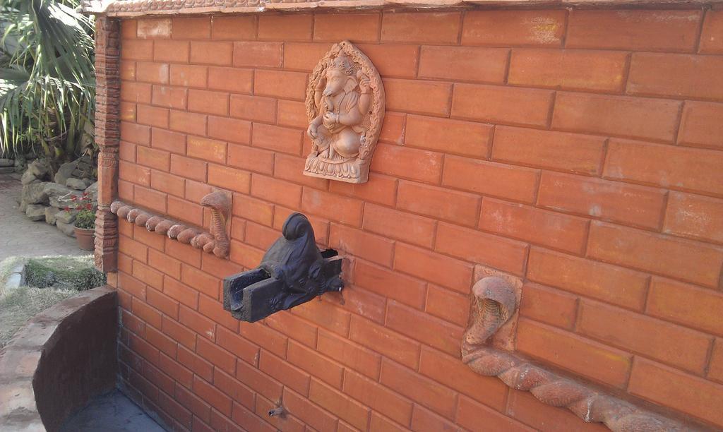 Amar Hotel Kathmandu Exterior foto